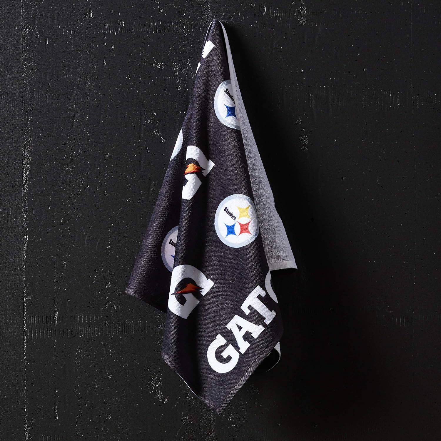 Gatorade Pittsburgh Steelers Towel