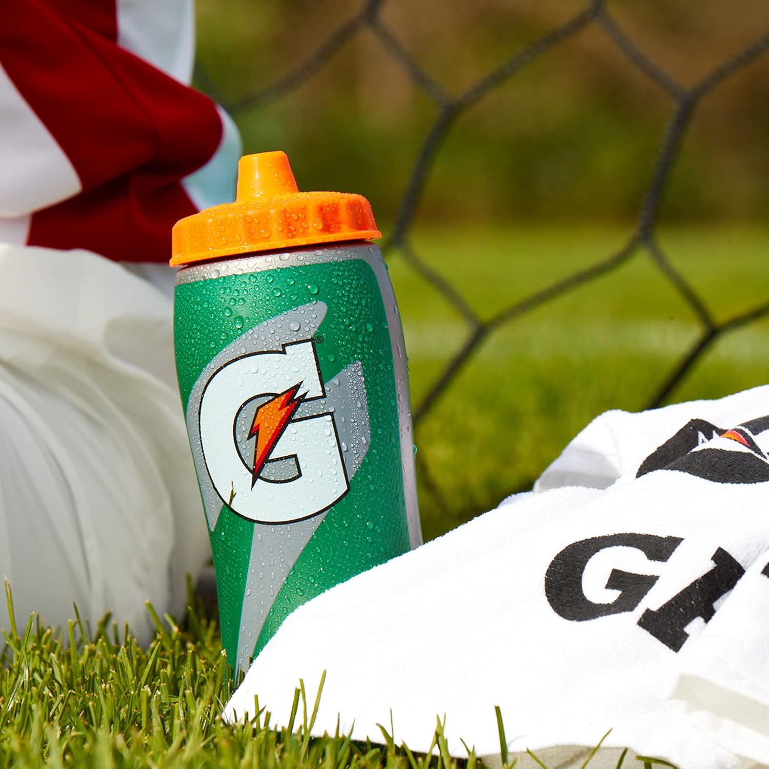 Gatorade 32oz Gator-skin Bottle, Green, One Size